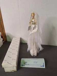 Duck House Heirloom Sarah ANN Bride Musical Doll NOS New in BOX - Picture 1 of 15