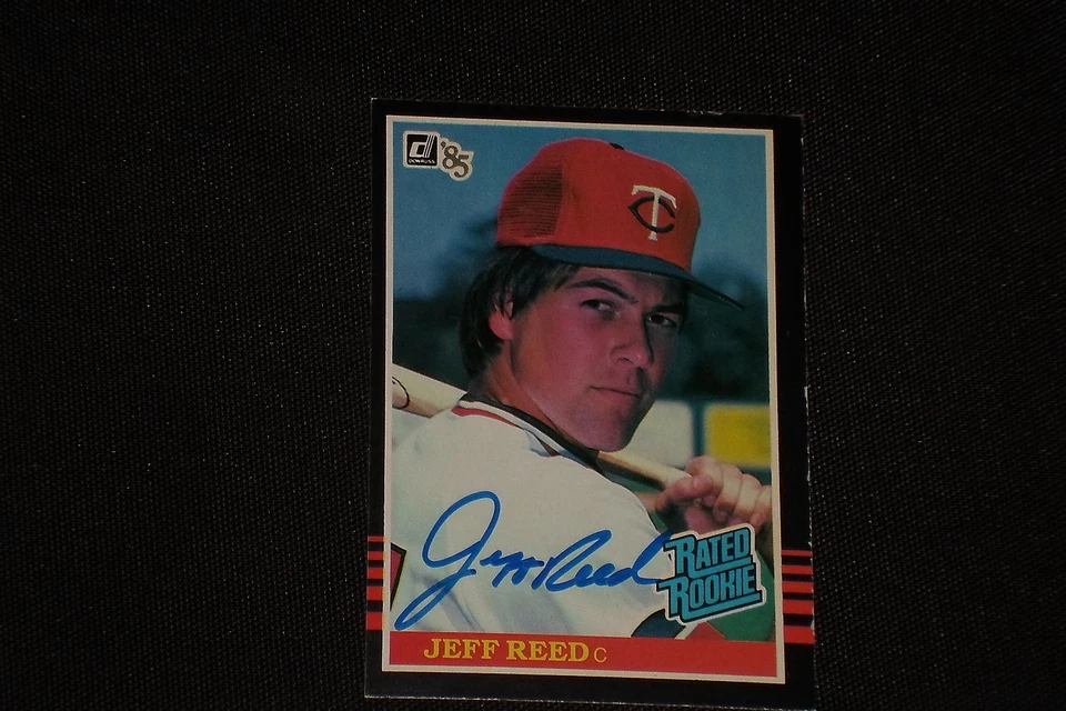 JEFF REED 1985 DONRUSS ROOKIE SIGNED AUTOGRAPHED CARD #30 TWINS - Image 1 of 1