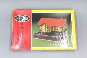 Vintage Heljan HO Scale #1789 Cottage/House - 1/87 Scale Model Made in Denmark - Picture 1 of 2