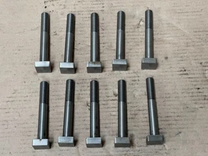 Lot de 10 T de bridage - Hauteur totale 100 mm - Filetage M12 sur longueur 30 mm - Picture 1 of 2
