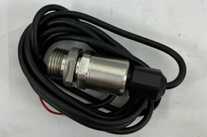 Schneider Electric SP710-302xP Pressure Transmitter 0-1 bar 0-10V Output New - Picture 1 of 8