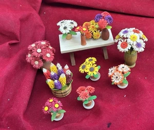 Es handelt sich um handgefertigte Miniatur-Blumentöpfe aus Spinnholz Blumendrehen - Bild 1 von 6