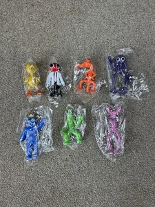 Rainbow Friends Figuren enthält viele 7 Figuren ROBLOX - Bild 1 von 9