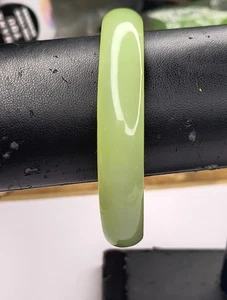 Vintage floreszierendes grünes Pekingglas?  Armreif Armband - Bild 1 von 7