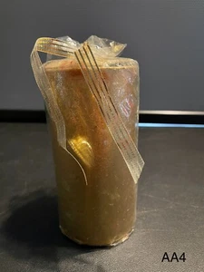 Garden Ridge Gold Glitzer Stumpenkerze umwickelt mit goldenem Band NEU - Bild 1 von 4