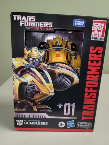 Transformers Studio Series War for Cybertron 01 Gamer Edition Bumblebee Cover