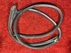 96-99 BMW E36 M3 328 Convertible Front Right Door Seal Weather Strip Molding OEM - Picture 1 of 5