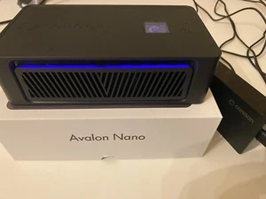 Canaan Avalon Nano 3 4TH/s (BTC) Mini Bitcoin Miner (Black) with PSU - Ex Cond! - Picture 1 of 4