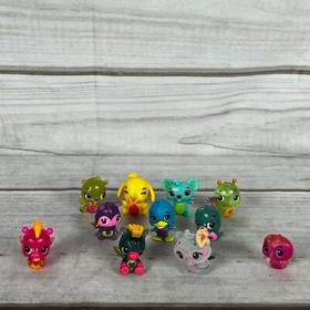 Lot of 11 Assorted Hatchimals Mini Colleggtibles Figurines Colorful Toys