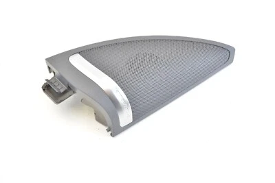 Mercedes Benz ML350 2012-19 cubierta de altavoz de puerta del lado del pasajero delantero derecho OEM Foto 1 de 4