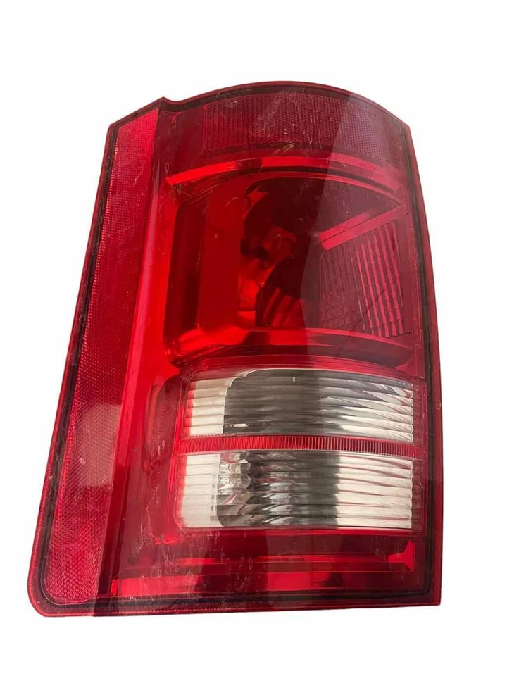 08 09 10 DODGE CARAVAN Tail Light Lamp Assembly Right Passenger Side - Image 1 of 4