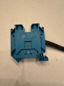 PHOENIX CONTACT UT 35, DIN RAIL TERMINAL BLOCK Blue - Picture 1 of 2