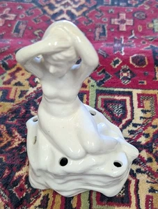Nude Female FLOWER FROG ART NOUVEAU NUDES Possible YANKO WARE - Picture 1 of 11