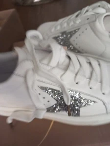 Alpe white Leather Low Platform Sparkly silver Star Trainers Size 40 7 - Picture 1 of 9