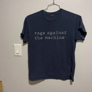 Rage Against The Machine 2020 Band T-shirt Size Medium 17”pit - Imagen 1 de 5
