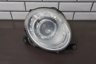 Faro derecho pasajero Fiat 500 2012-2019 (1,4 L turbo 2 puertas) borde cromado Foto 1 de 4