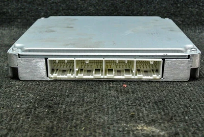 TOYOTA COROLLA Verso ZER_, ZZE12_, R1_ 2005 Engine Control Unit - Immagine 1 di 4