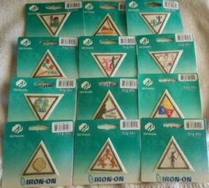 12 toppe scout bambina ferro da stiro da provare - Foto 1 di 5