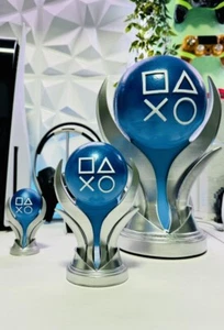 Trofeo Psn Playstation 5 Trophy Platino 15cm Medio - Imagen 1 de 3