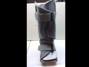 AirCast Medical Walker SP Walker Medium 01A-M - Picture 1 of 6