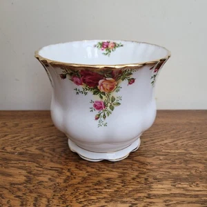 Royal Albert Old Country Roses Large Plant Pot Jardiniere 14cm - Picture 1 of 6