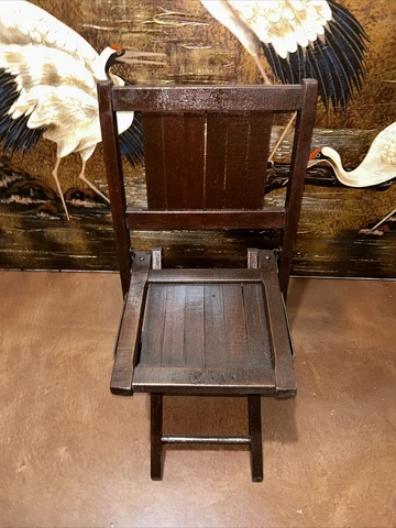 Vintage Simmons Company Antique Wooden Slats Folding Child's Chair Made In USA Cover