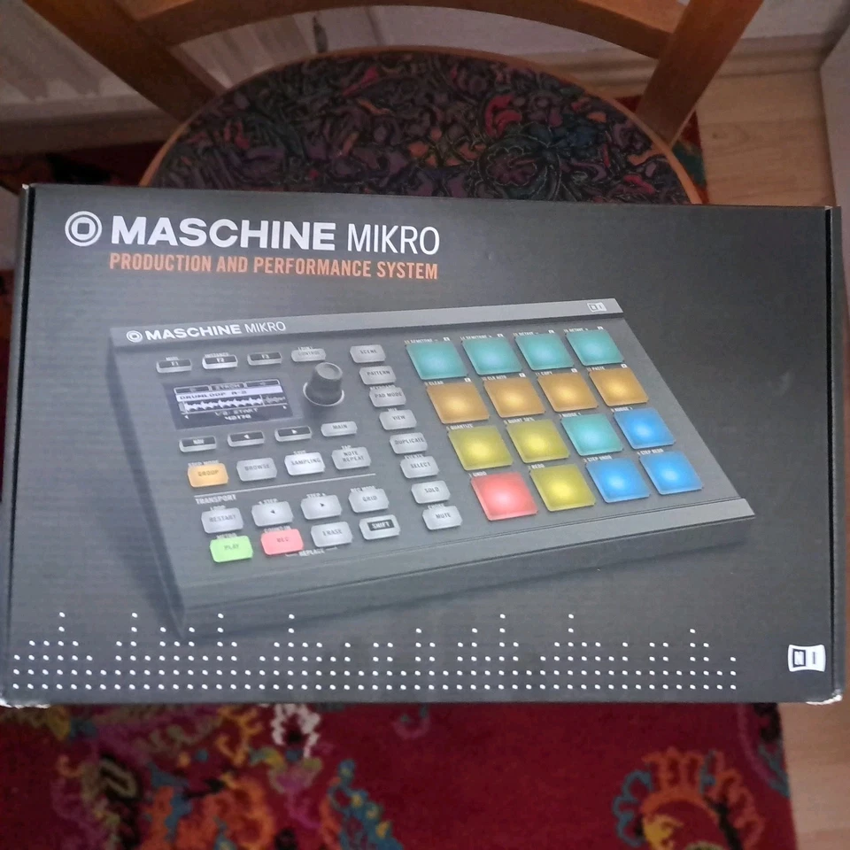 Native Instruments Maschine Mikro MK2 Drumcomputer - Bild 1 von 2