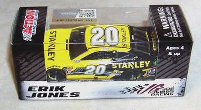 1:64 Acción 2019 #20 Stanley Tools Erik Jones JGR TOYOTA CAMRY NUEVO EN CAJA Foto 1 de 3