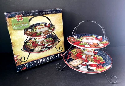 Servidor Santa de dos niveles certificado International Snowy Night por Susan Winget 10" Foto 1 de 4