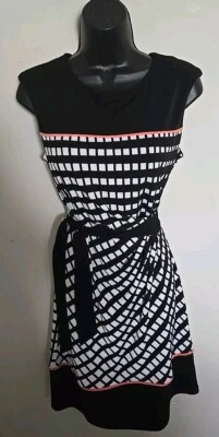 R&K Originals Sleeveless Belted Dress Size Medium Great Condition  - Image 1 of 4