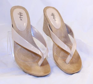 Style & Co Size 9M Nude Faux Patent Leather CHICKLET Woven Wedge Thong Sandals - Picture 1 of 13