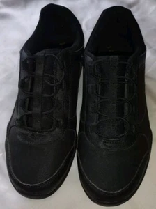 TredSafe Work Wear Slip Resistant Black Shoes Restaurant Women's Size 7.5 - Picture 1 of 9
