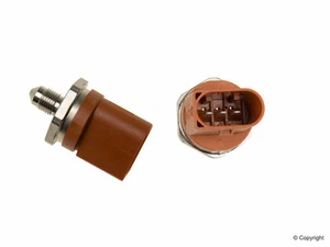 Genuine/OEM Audi / VW Fuel Pressure Sensor / Thrust Sensor 0 261 545 050 - Picture 1 of 1