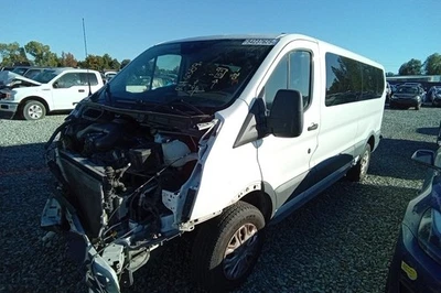 2017 福特 Transit 350 变速器原始设备制造商 115K 英里 (LKQ ~ 438288911) — 第 1/4 张图片