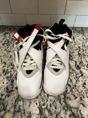 Jordan Retro Bugs Bunny 8s 5.5 Juvenil Foto 1 de 4