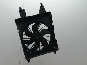 🇮🇹 MOTORE DEL VENTILATORE DEL RADIATORE ➤RENAULT MEGANE II PH1 02-05 - Foto 1 di 2