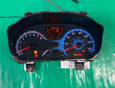 Cuadro de instrumentos velocímetro Nissan Cube 2010 79 k millas 100630 0058 Foto 1 de 3