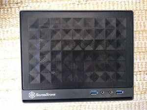 Silverstone Sugo SG13 black mini- ITX case - Picture 1 of 5