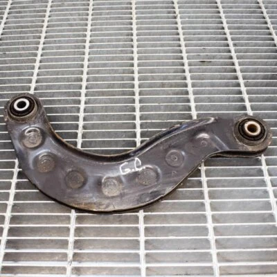 VOLVO V40 Rear Right Control Arm D2 1.6 Diesel 84KW 31406582 2015 — 第 1/4 张图片