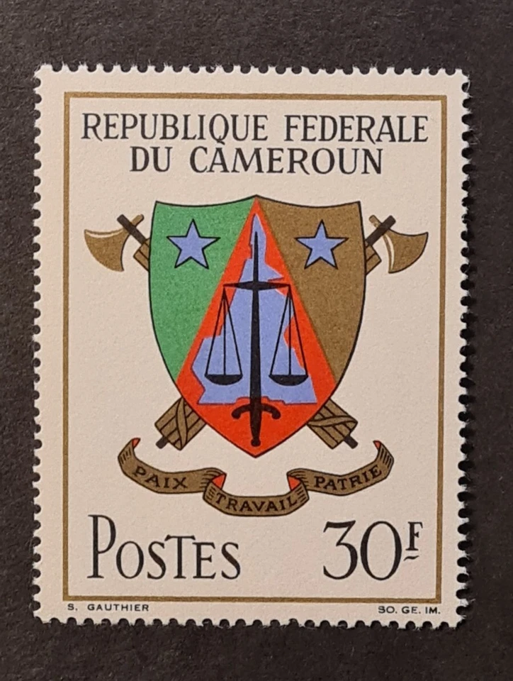 ESCUDO SELLO CAMERÚN AÑOS 60 EN ESTADO BASTANTE BUENO MNH Foto 1 de 1