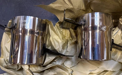 FERRARI 488 GTB SPIDER REAR BUMPER EXHAUST TIPS TAILPIPE SET OEM 86648400 - Image 1 of 3