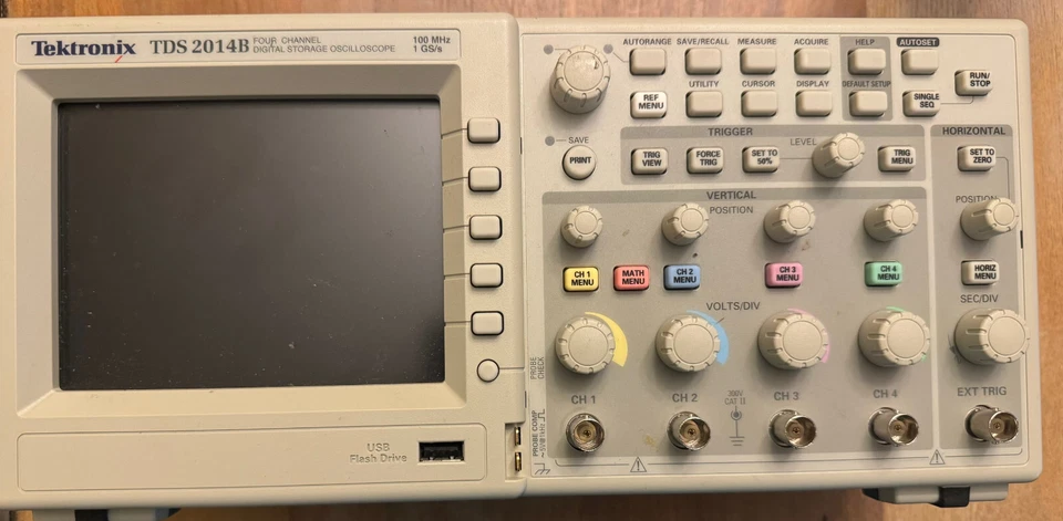 Osciloscopio Tektronix TDS2014B Foto 1 de 1