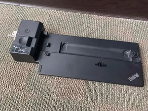 Lenovo ThinkPad Pro Dock 90W 40A10090US Free Shipping - Picture 1 of 3