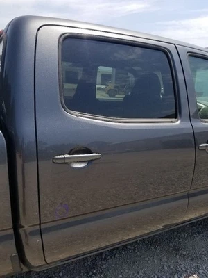 10 2010 TOYOTA TACOMA TRD SPORT DOOR REAR RIGHT PASSENGER GRAY CREW CAB  Foto 1 de 4