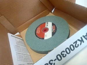 Muela abrasiva de banco y pedestal CGW ABRASIVOS 7" de diámetro, 1" de espesor 1" de diámetro de agujero, - Imagen 1 de 6