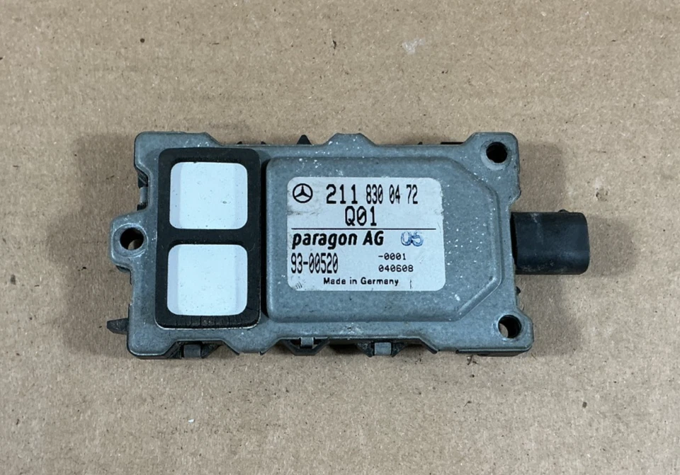 2003 - 2009 Mercedes-Benz E500 W211 Air Quality Sensor 2118300472 OEM - Image 1 of 4