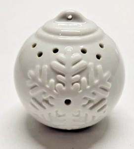 Ornamento Potpourri Vintage Modello Fiocco di Neve Bianco Natale/Inverno - Foto 1 di 9