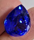 TANZANITE Certifiée de 17.09 Carats