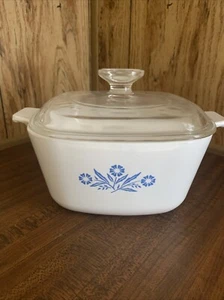Vintage Corning Ware Blue Cornflower Casserole 1 3/4 Quart P-1 3/4-B RARE - Picture 1 of 5