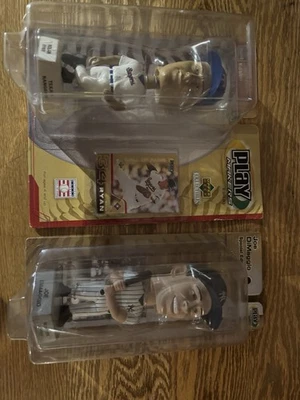 Nolan Ryan and Joe DiMaggio Playmakers Upper Deck bobble heads Foto 1 de 4